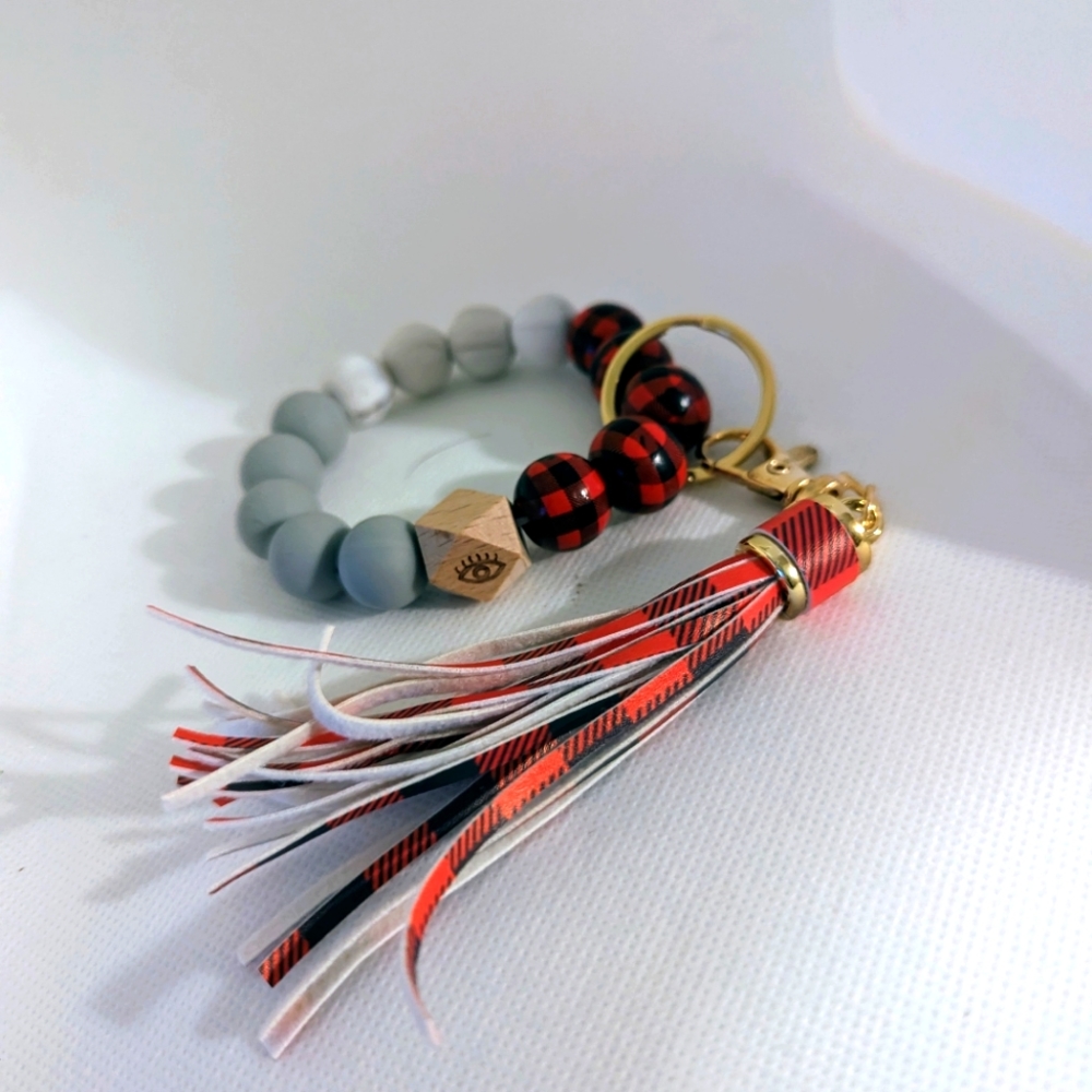 Dizzy Creek Silicone Key Ring
